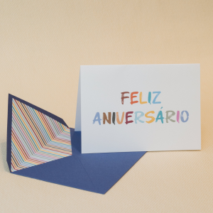 Cartão feliz aniversário